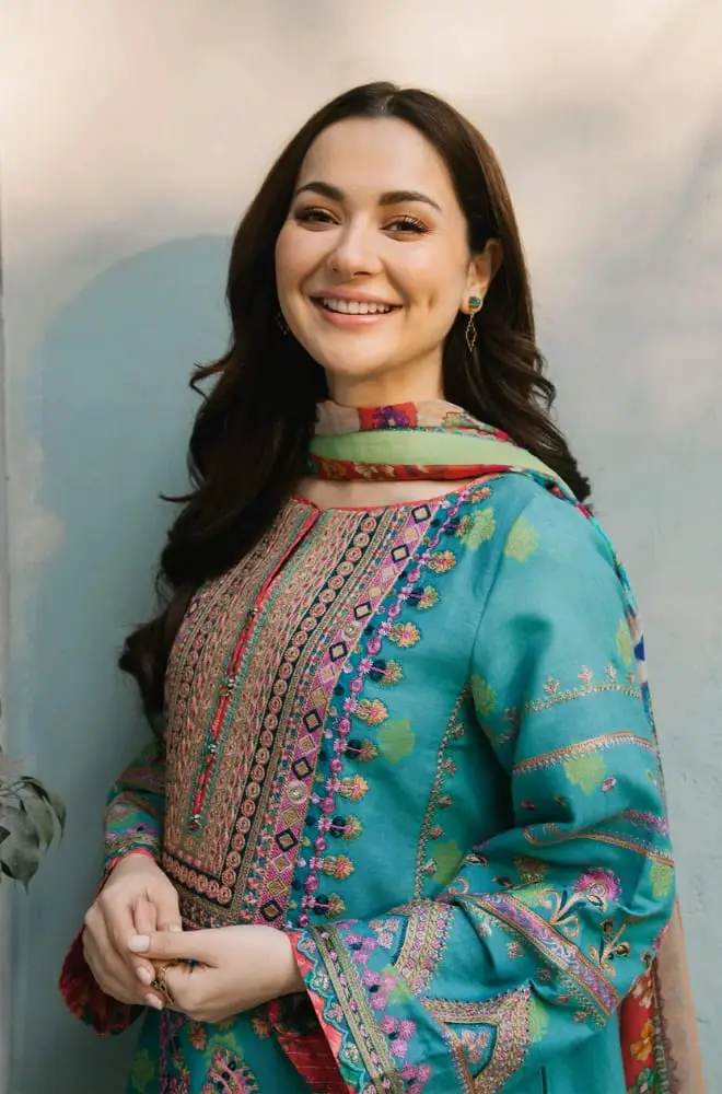 3 Pcs Women's Unstitched Embroidered Suit