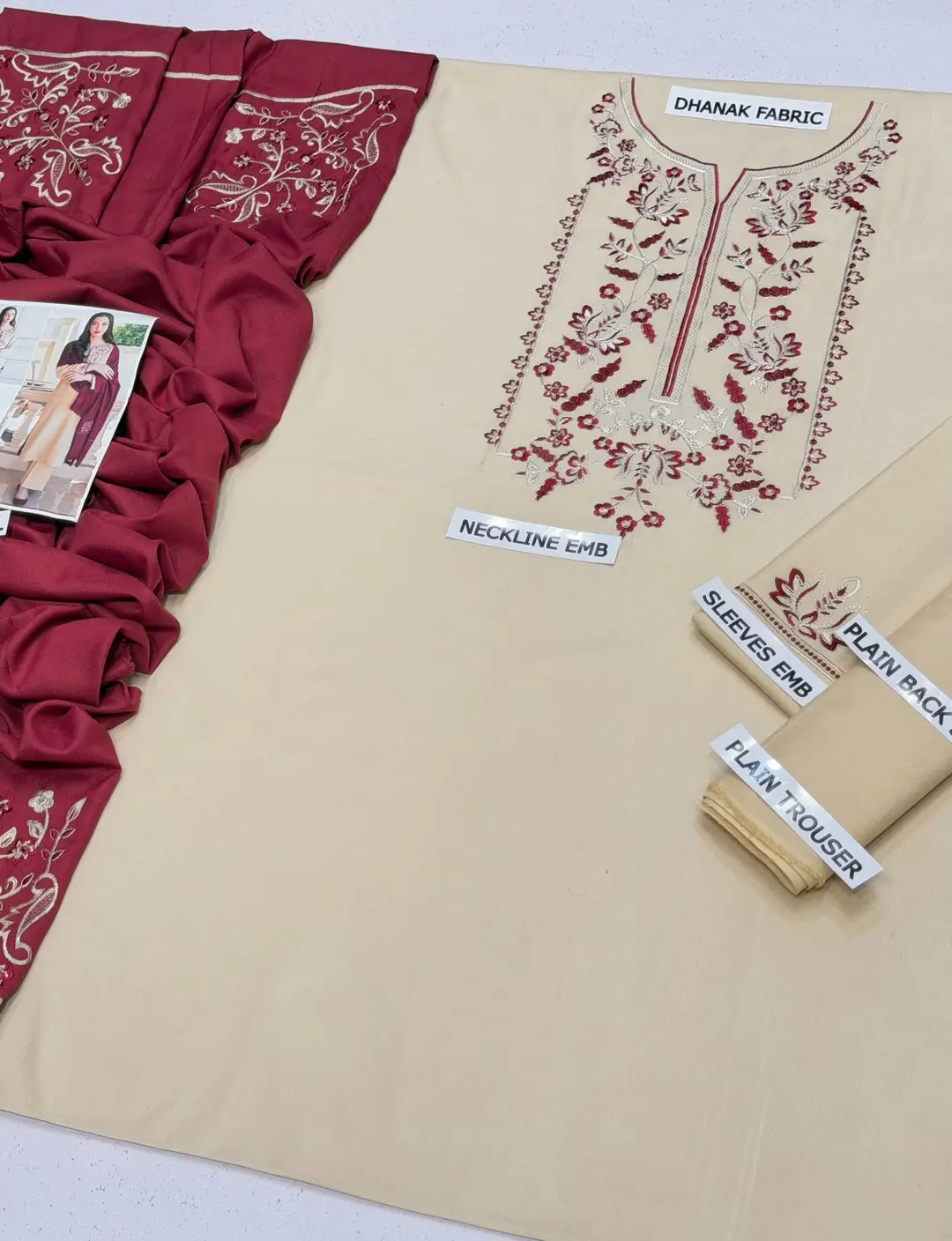 3 Pcs asling hit code Women's Unstitched Embroidered Suit