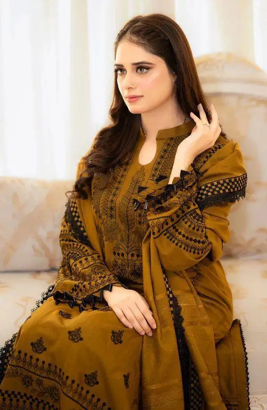 3 Pcs Women's Unstitched Embroidered Suit brand libaas