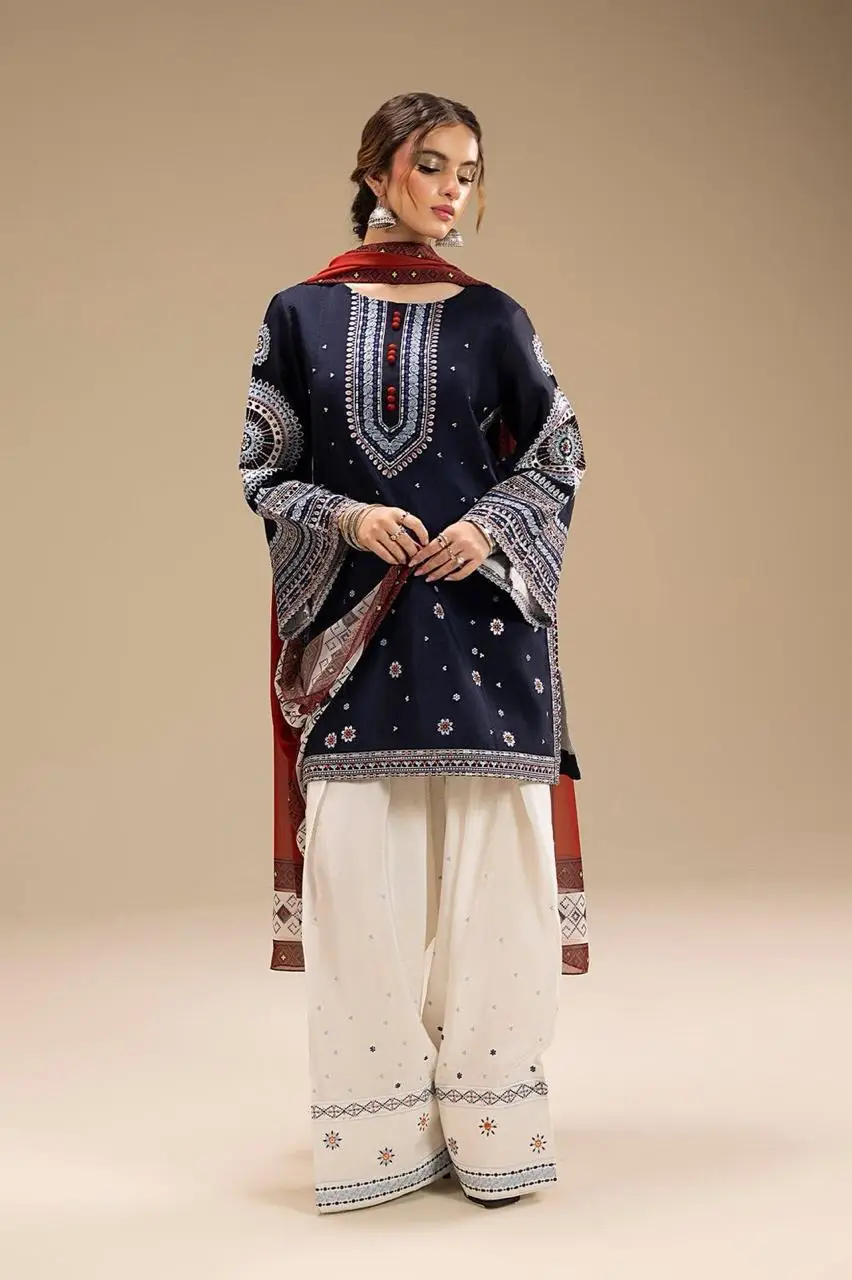 3 Pcs Women's Unstitched Embroidered Suit