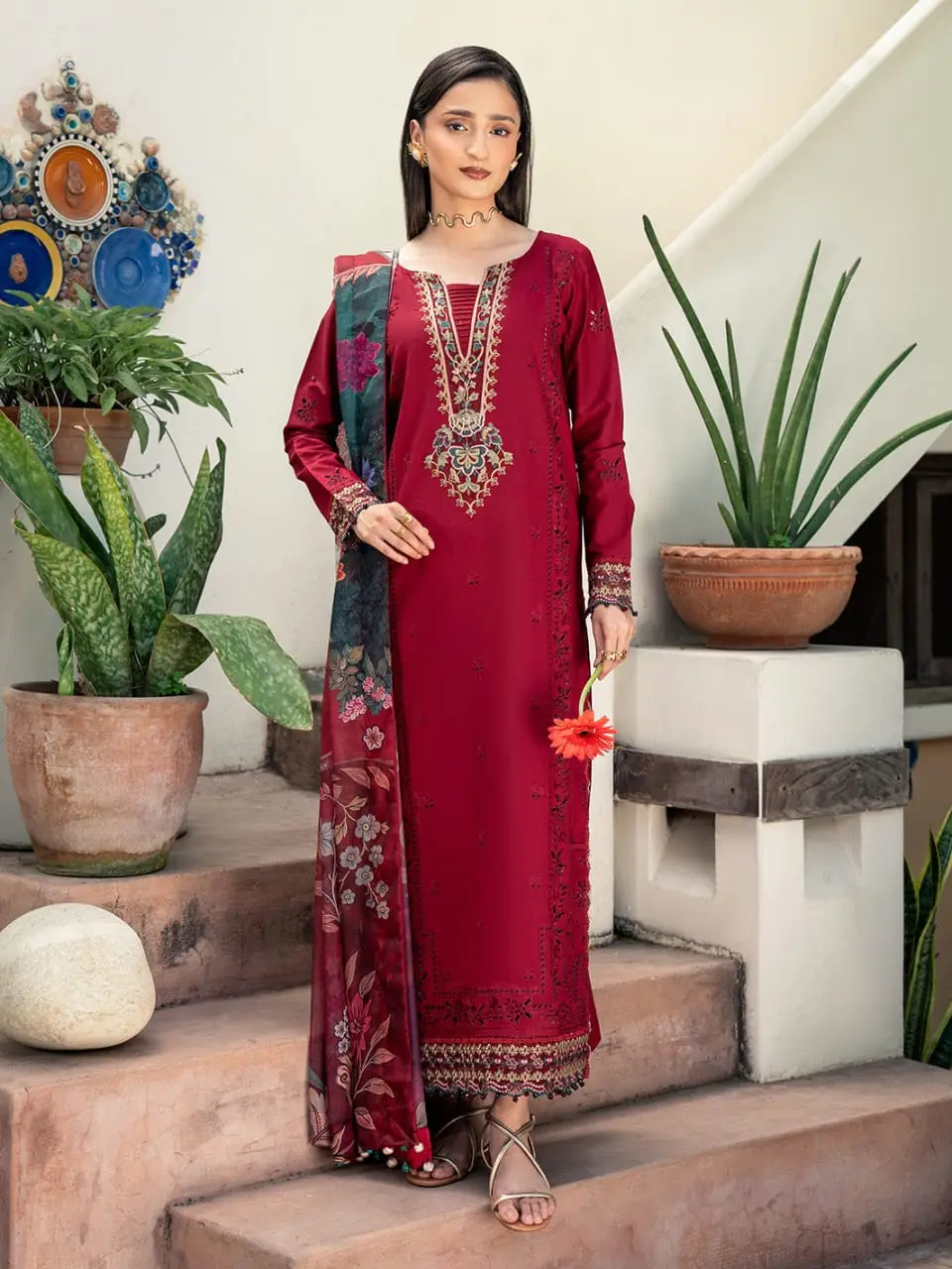 3 Pcs Women's Unstitched Embroidered Suit
