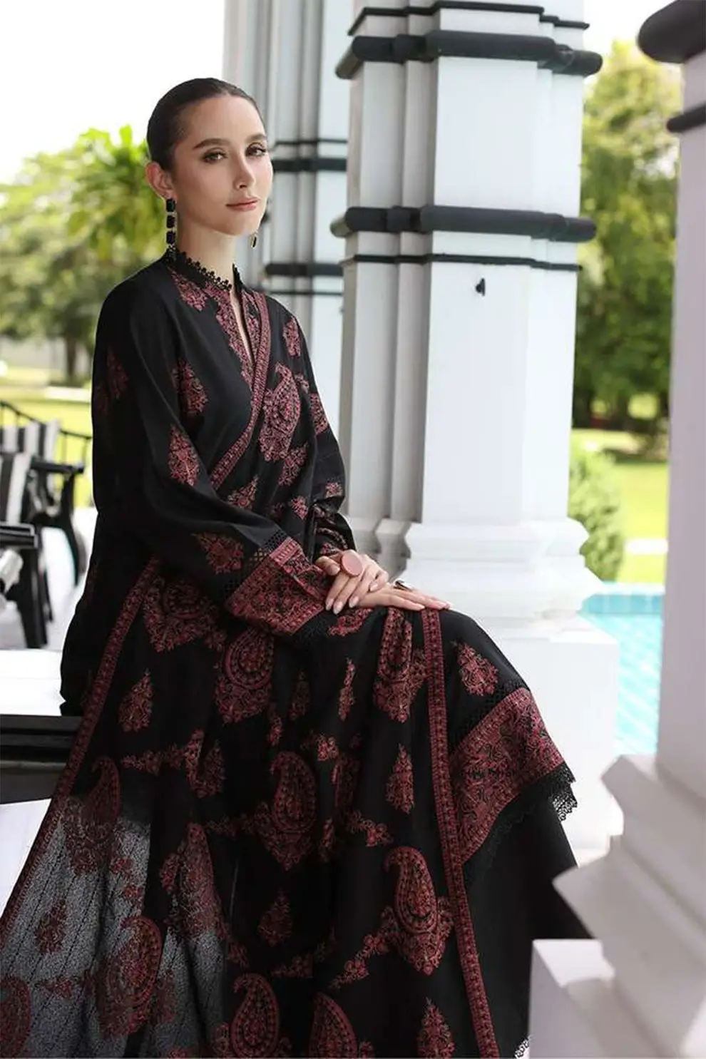 3 Pcs Women's Unstitched Embroidered Suit(HB)