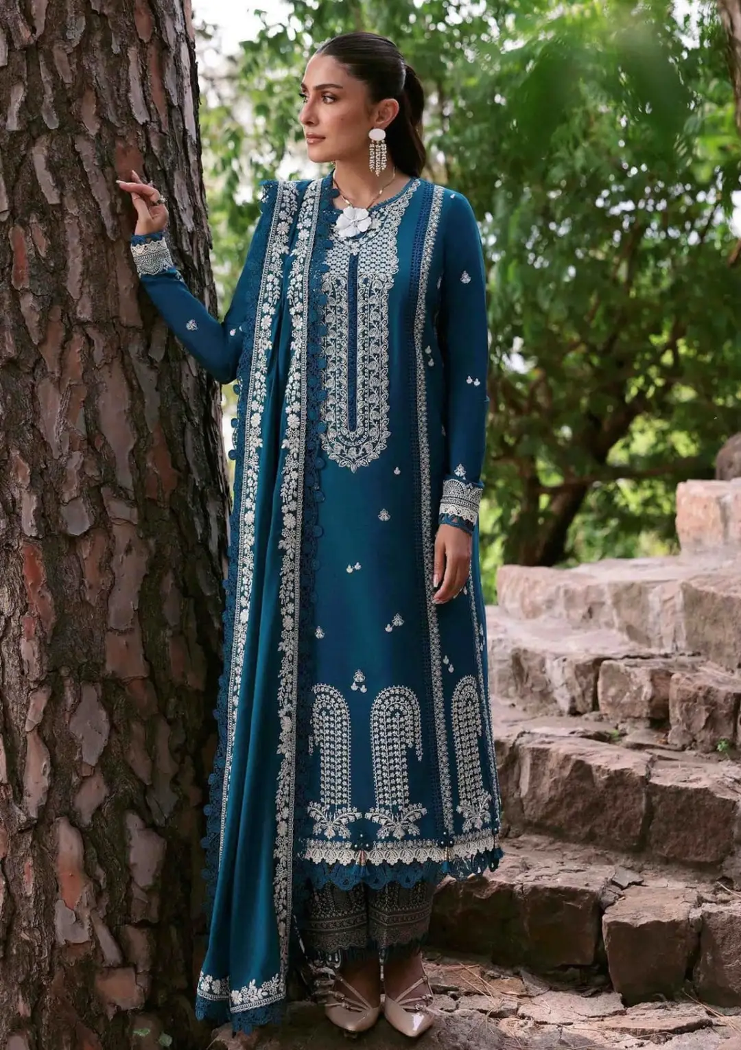 3 Pcs Women's Unstitched Embroidered Suit(HB)
