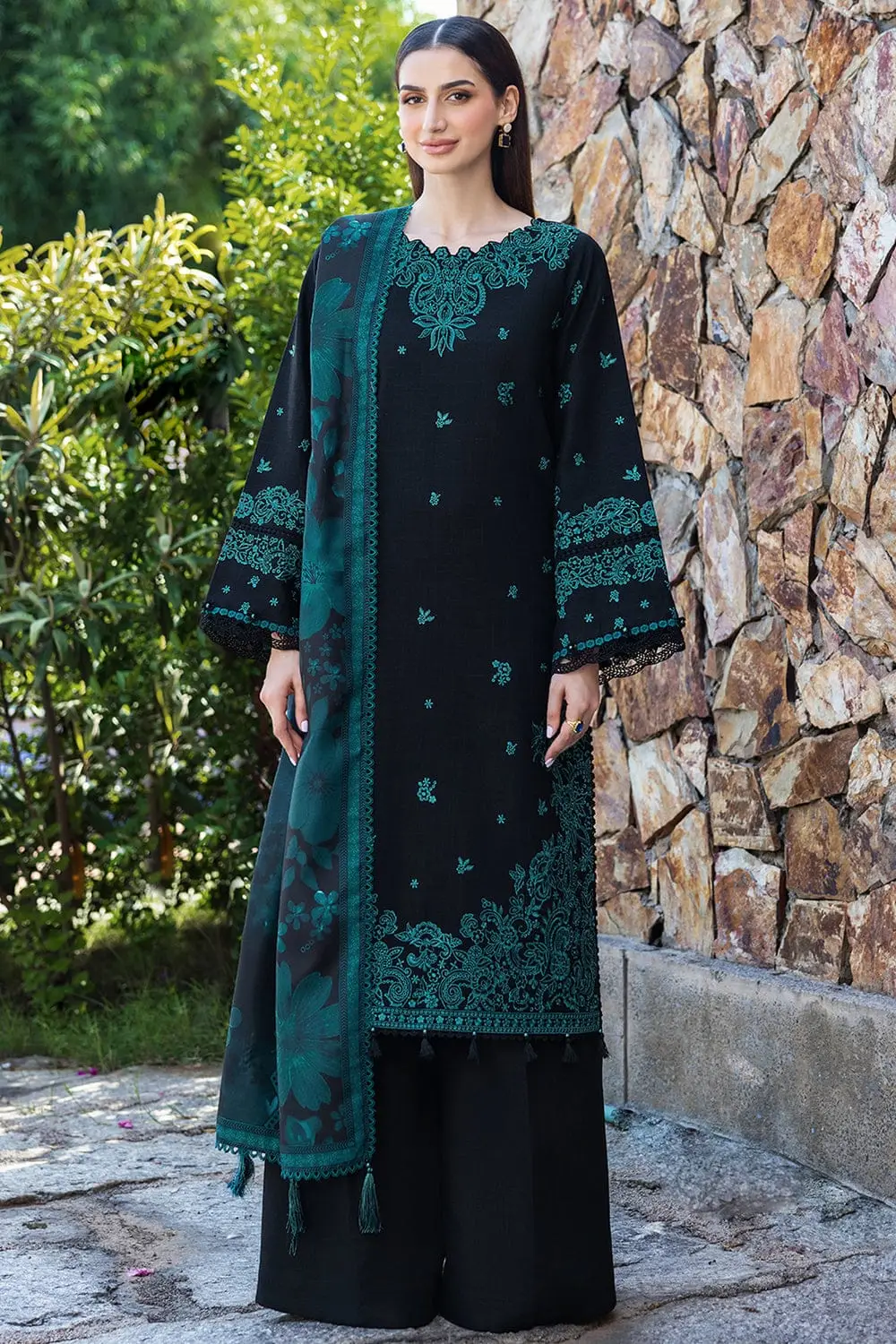 3 Pcs Women's Unstitched Embroidered Suit(HB)