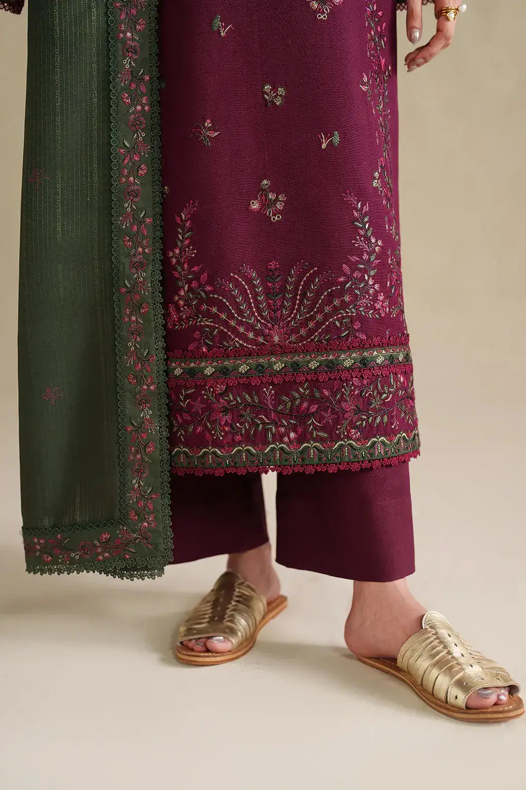 3 Pcs Women's Unstitched Embroidered Suit(HB)