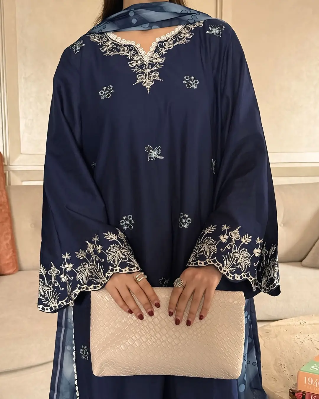 3 Pcs Women's Unstitched Embroidered Suit(HB)