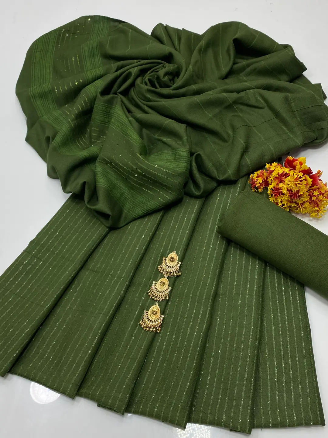 3 Pcs Women's Unstitched Zari Tilla Embroidered Suit(bf)