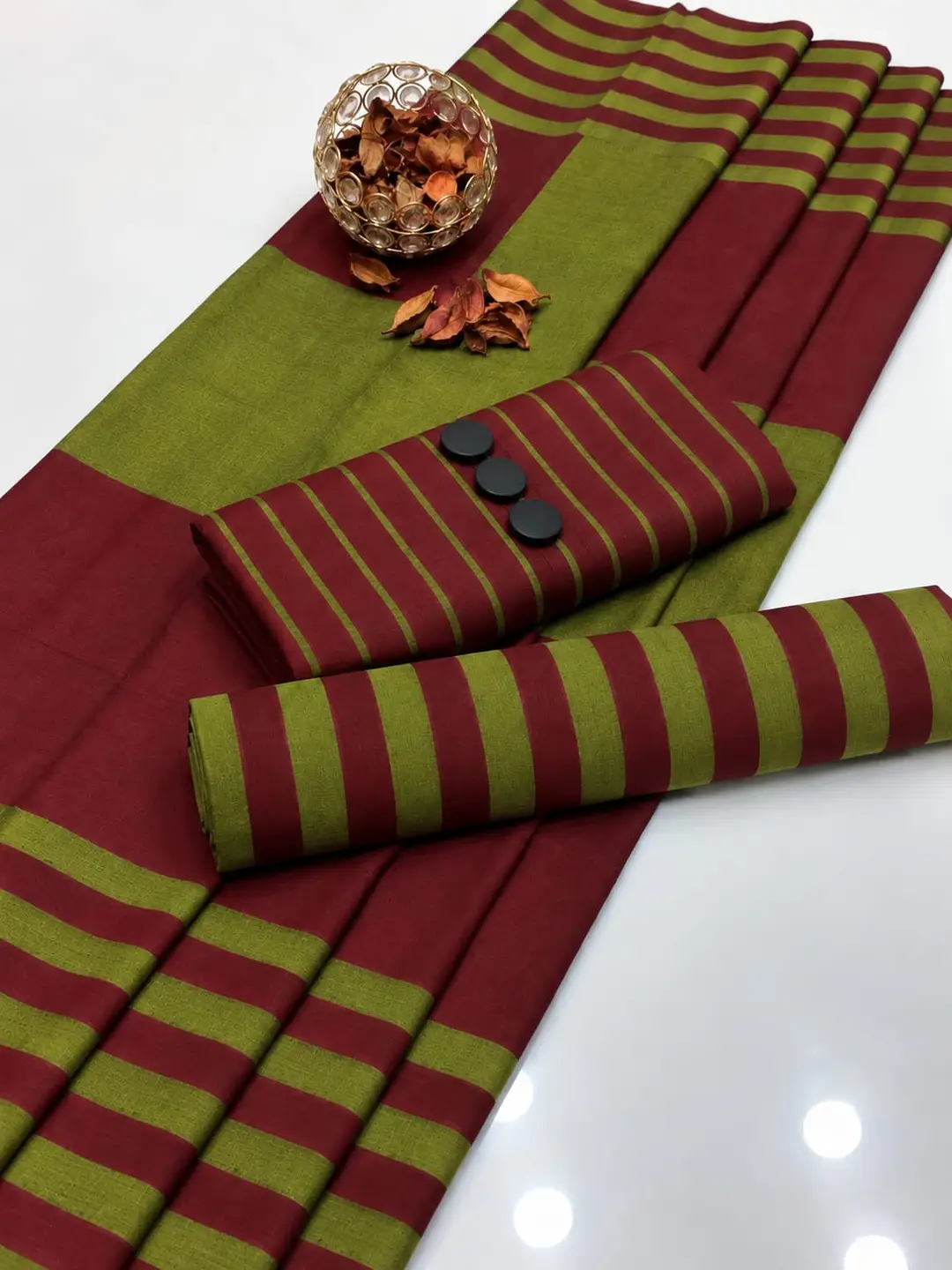 3 Pcs Women's Unstitched Printed Suit(bf)