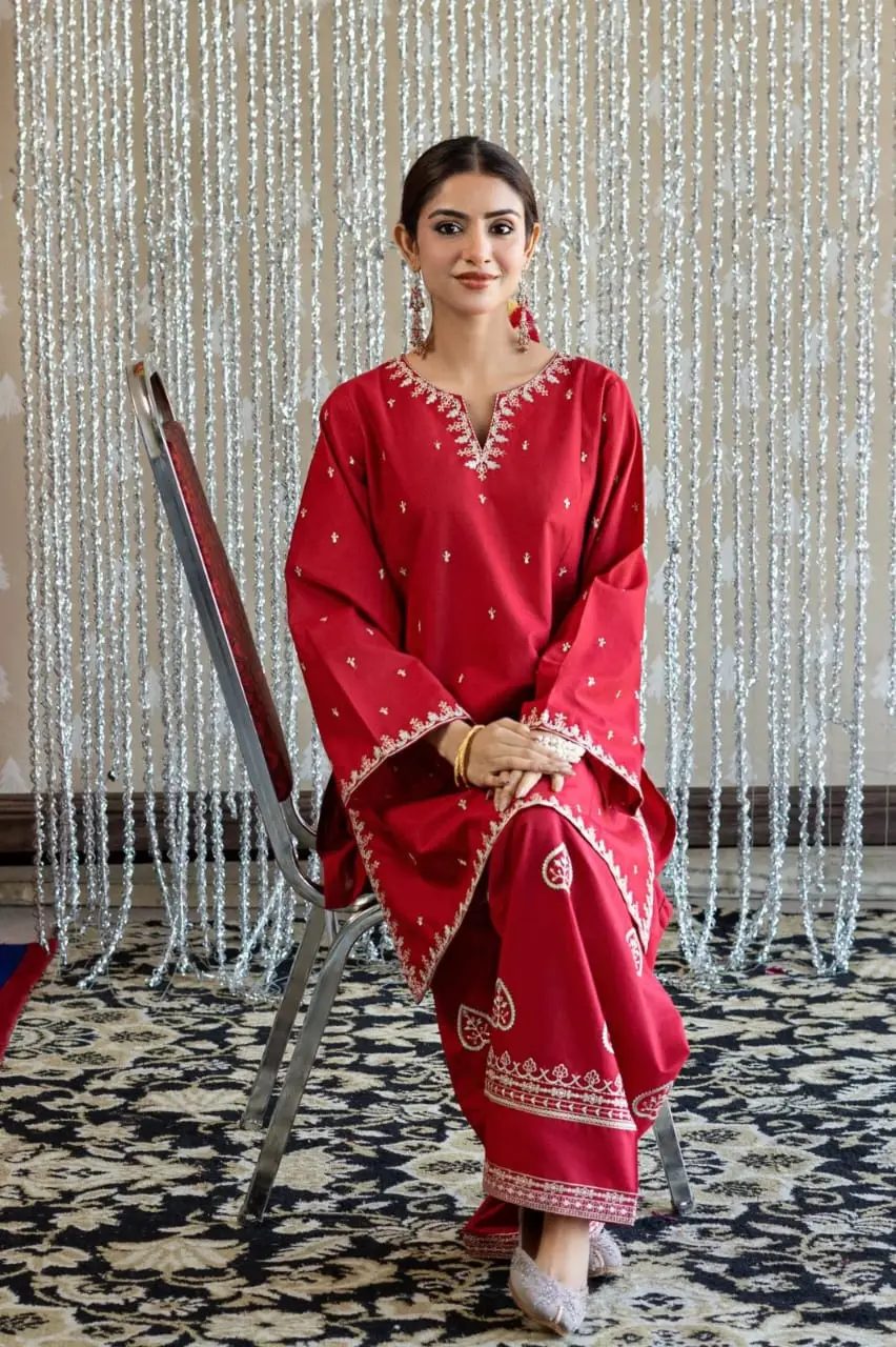 2 Pcs Women's Unstitched Embroidered Suit
