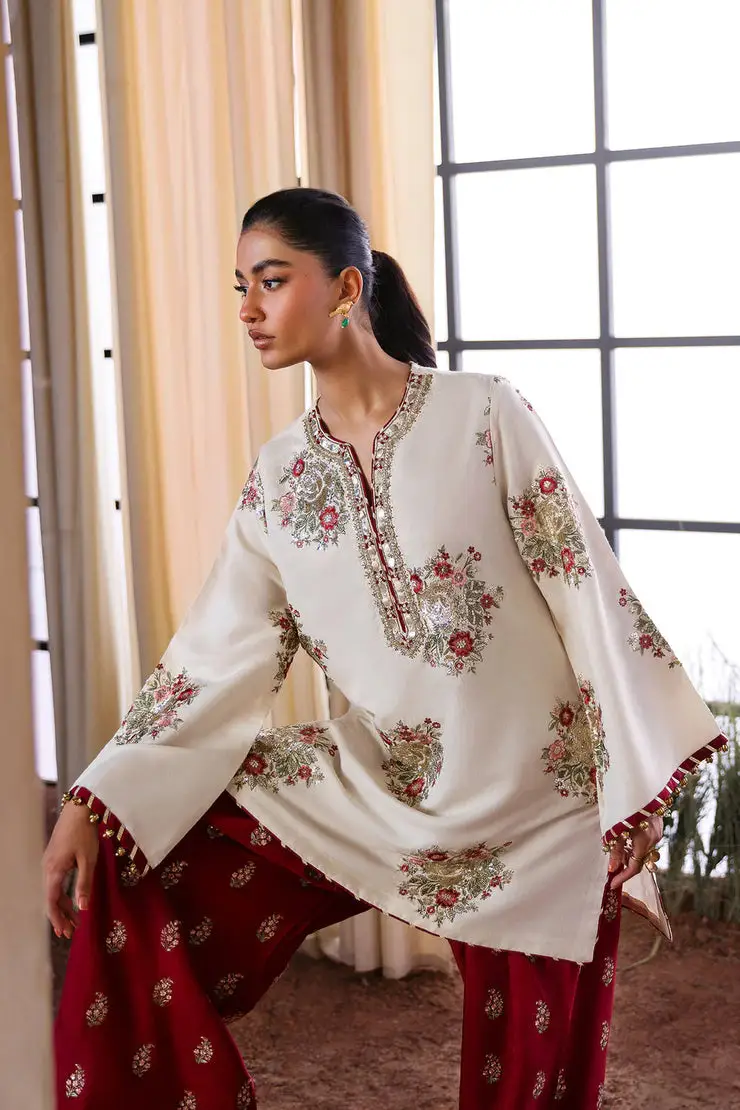 2 Pcs Women's Unstitched Embroidered Suit