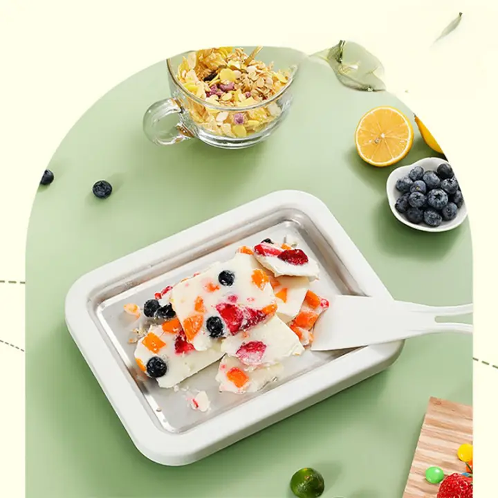 Stainless Steel Ice Cream Maker - With Pan And 2 Scrapers