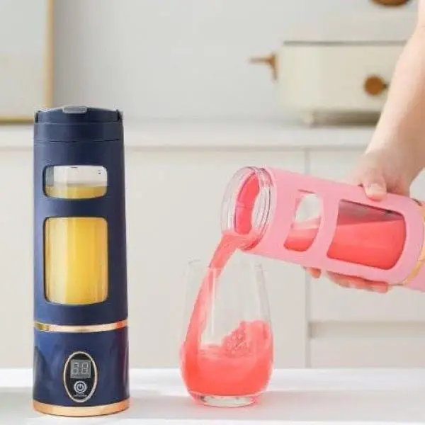 Portable & Rechargeable Portable Juicer