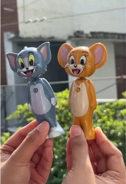 RANDOM Tom or Jerry Toothbrush for Kids
