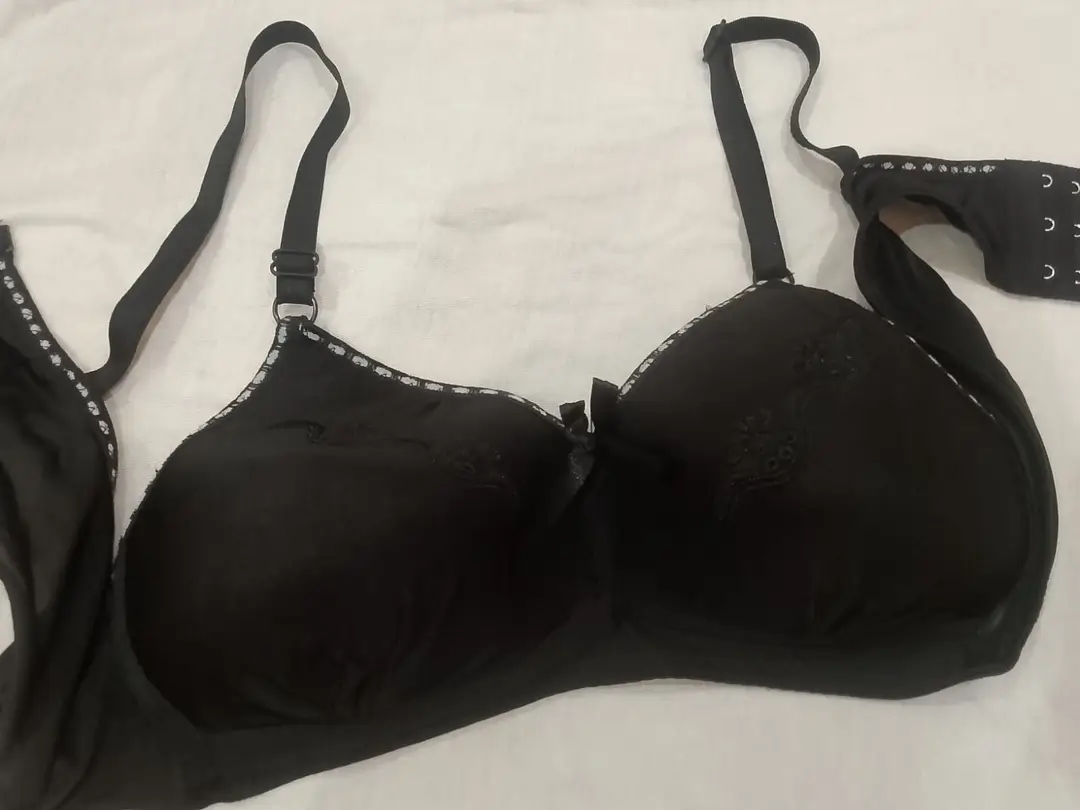 Silk Lace Work Comfortable And Lightweight Padded Bra