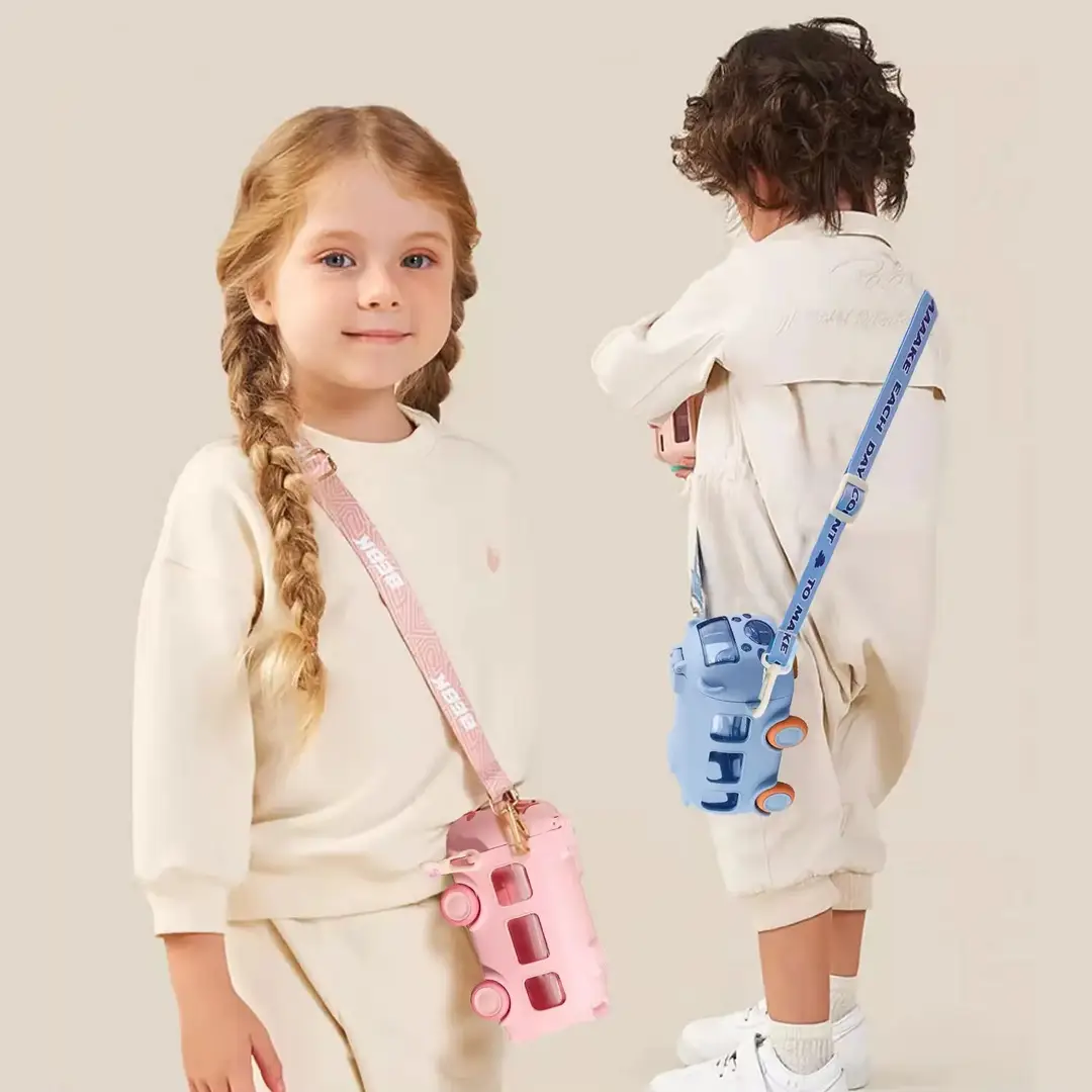 Imported 500ml Bus Shaped Water Bottle for Kids – BPA Free Sipper with Straw, Strap & Lock, Leakproof School Water Bottle for Girls & Boys