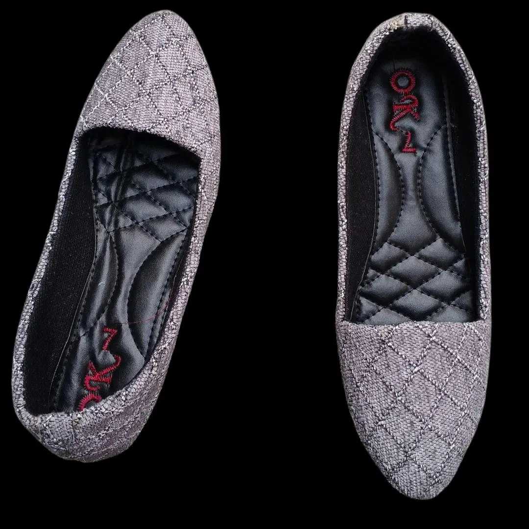 Grey Synthetic Leather Women's Fancy Pumps