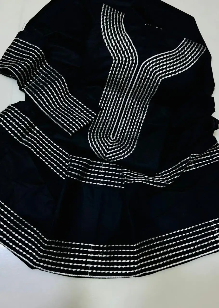 2 Pcs Women's Unstitched Embroidered Suit