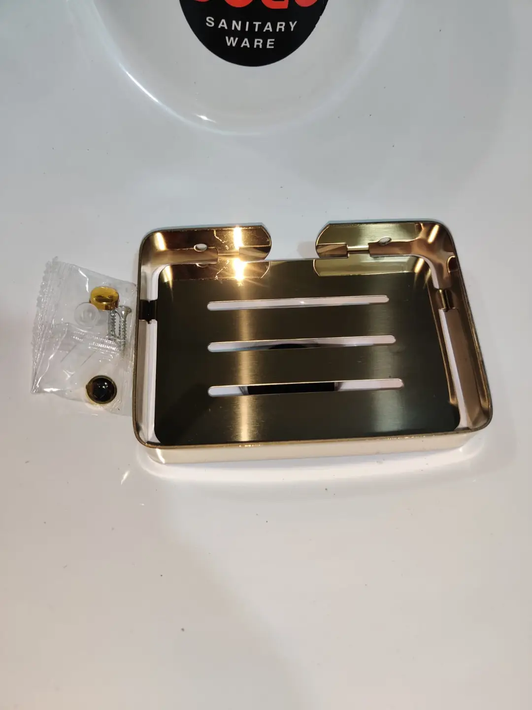 Modern Rust-Proof Golden Soap Case for Bathroom & Kitchen
