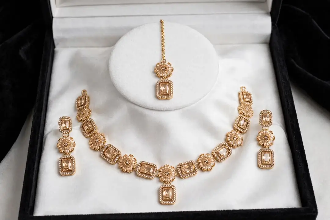 Modern Design Gold Plated Zircon Necklace Set