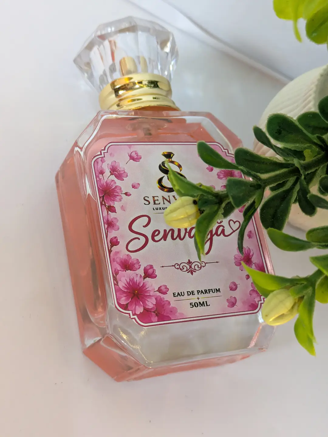 Long Lasting Fragrance Perfume