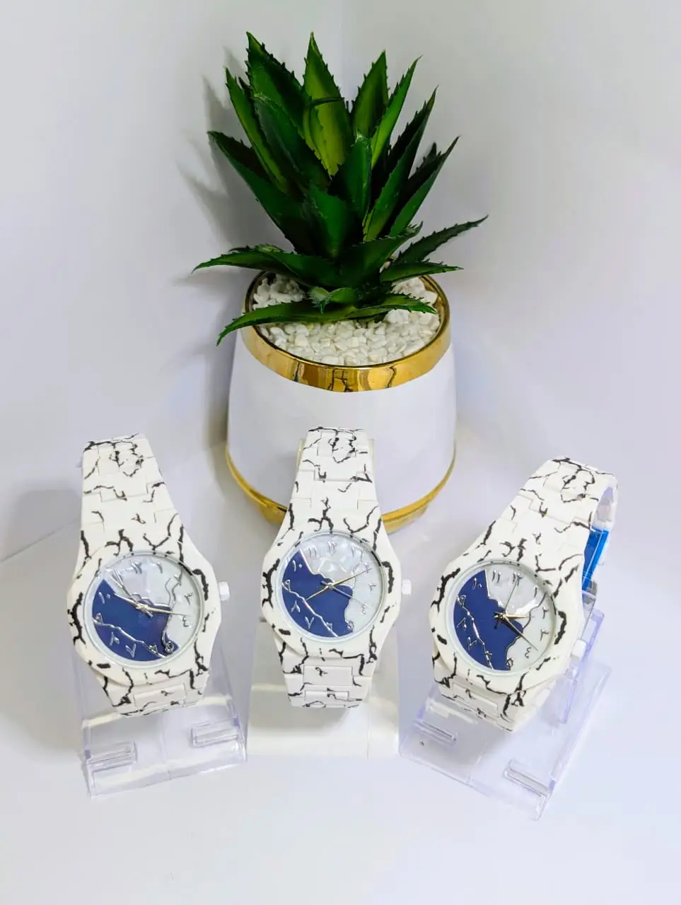 White Tiger Arabian Aura Watch