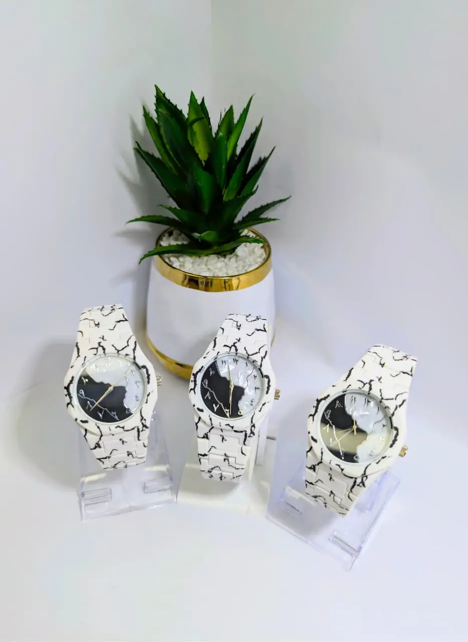 White Tiger Arabian Aura Watch