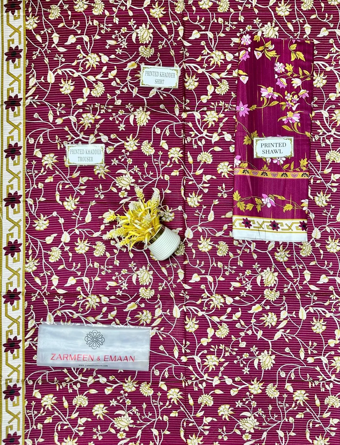 Maroon Printed 3 Pcs Women Suit Khaddar Wool Dupatta