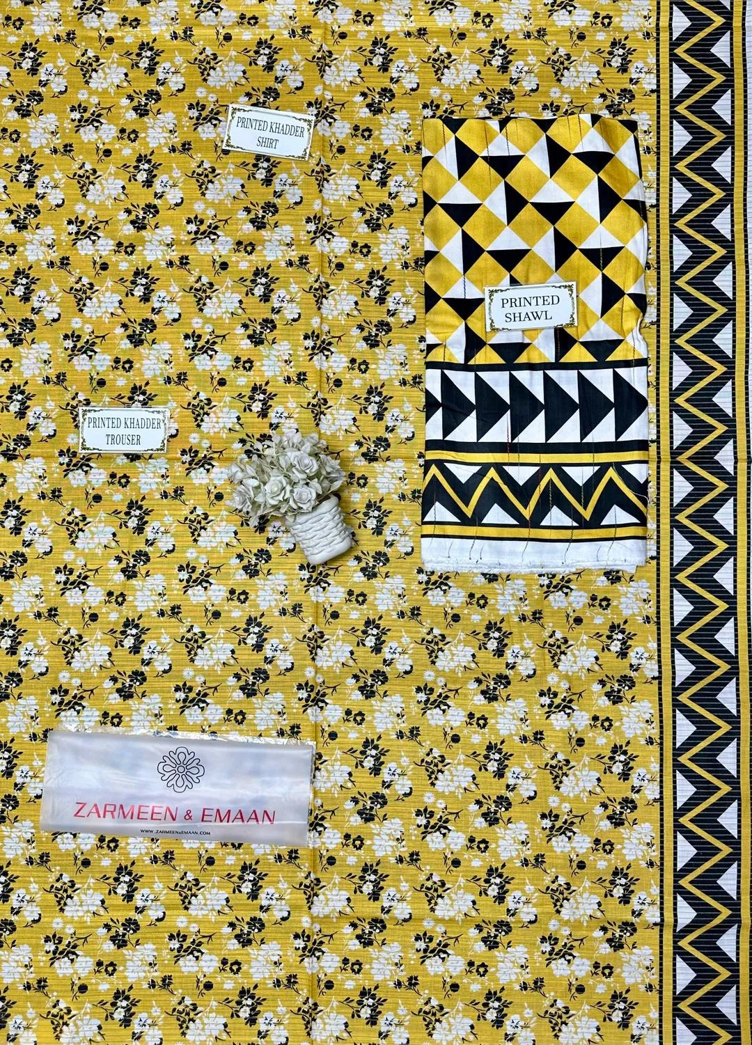 Golden Printed 3 Pcs Women Suit Khaddar Wool