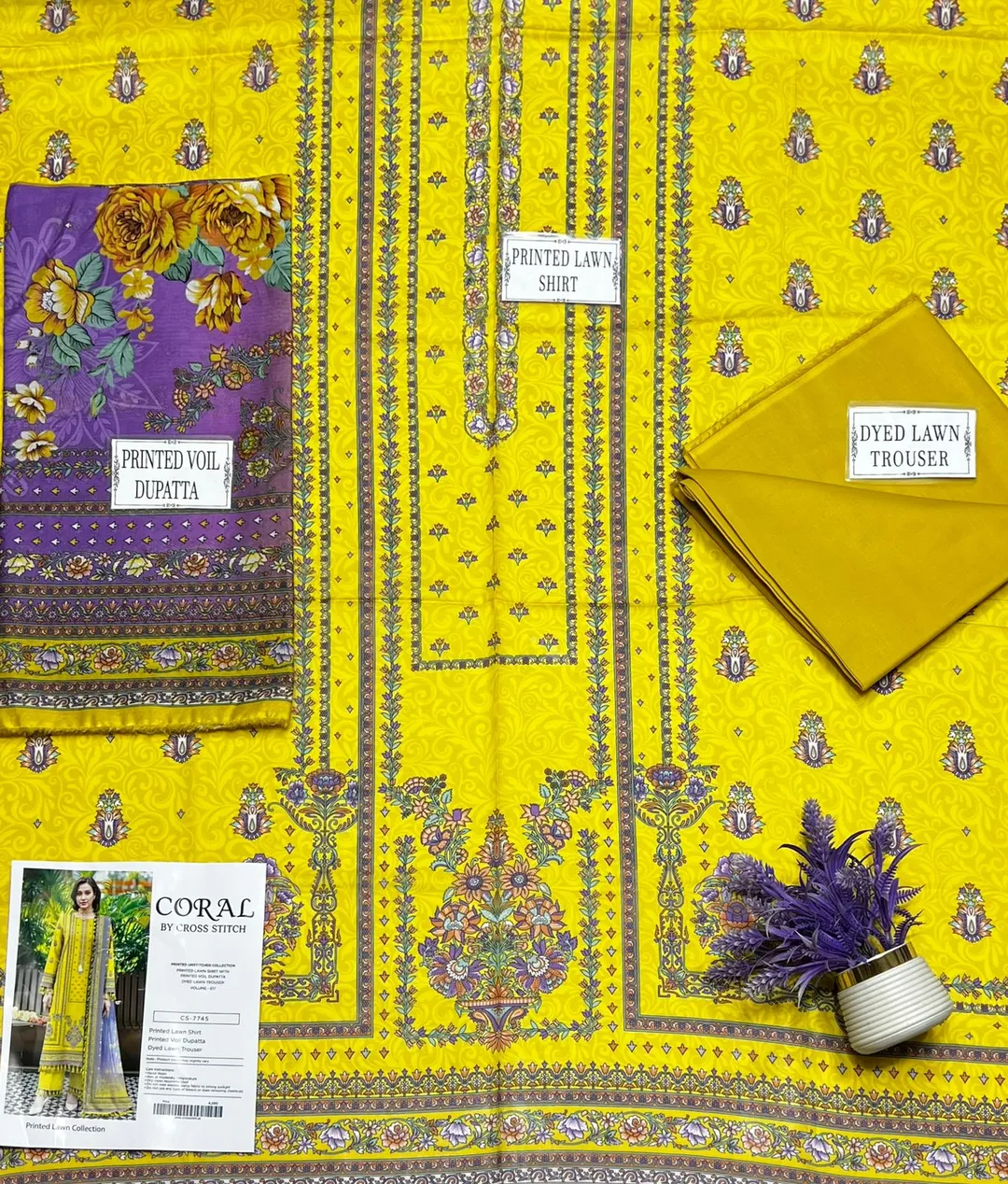 Golden Printed Lawn 3-Piece Suit Set
