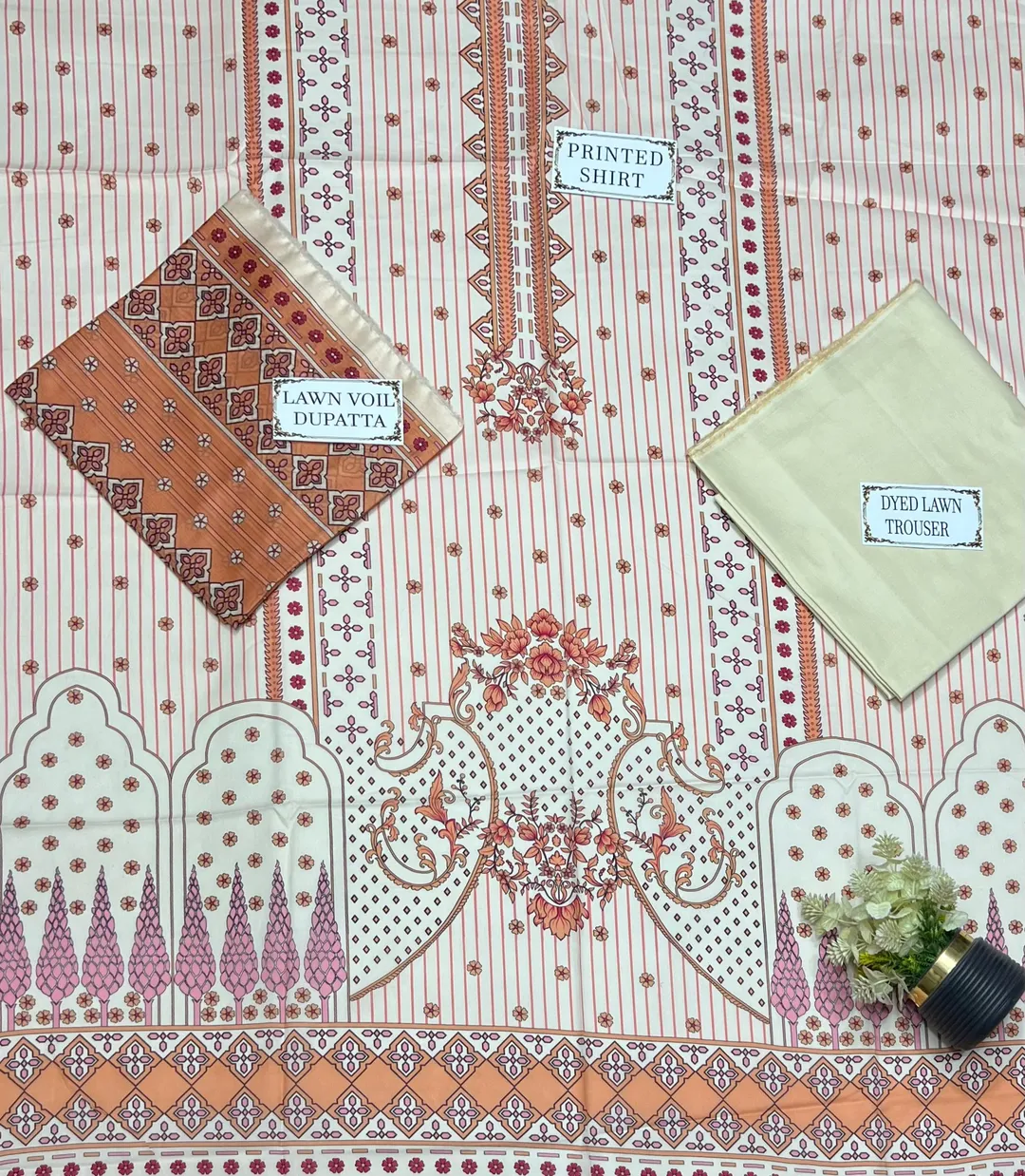 3 Pcs Women's Unstitched Printed Suit