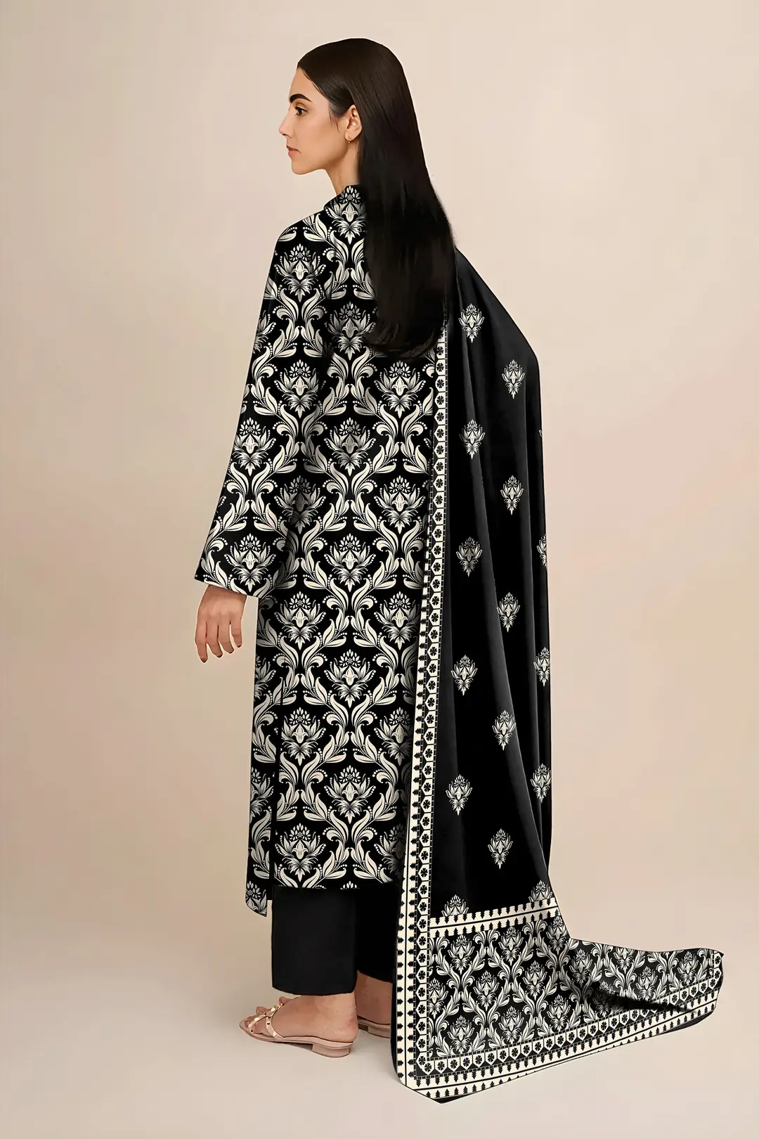 3 Pcs Women's Unstitched Printed Suit