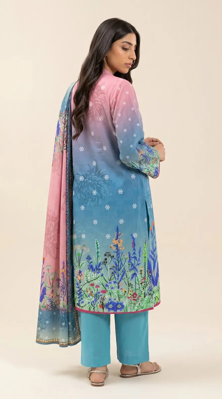 3 Pcs Women's Unstitched Printed Suit