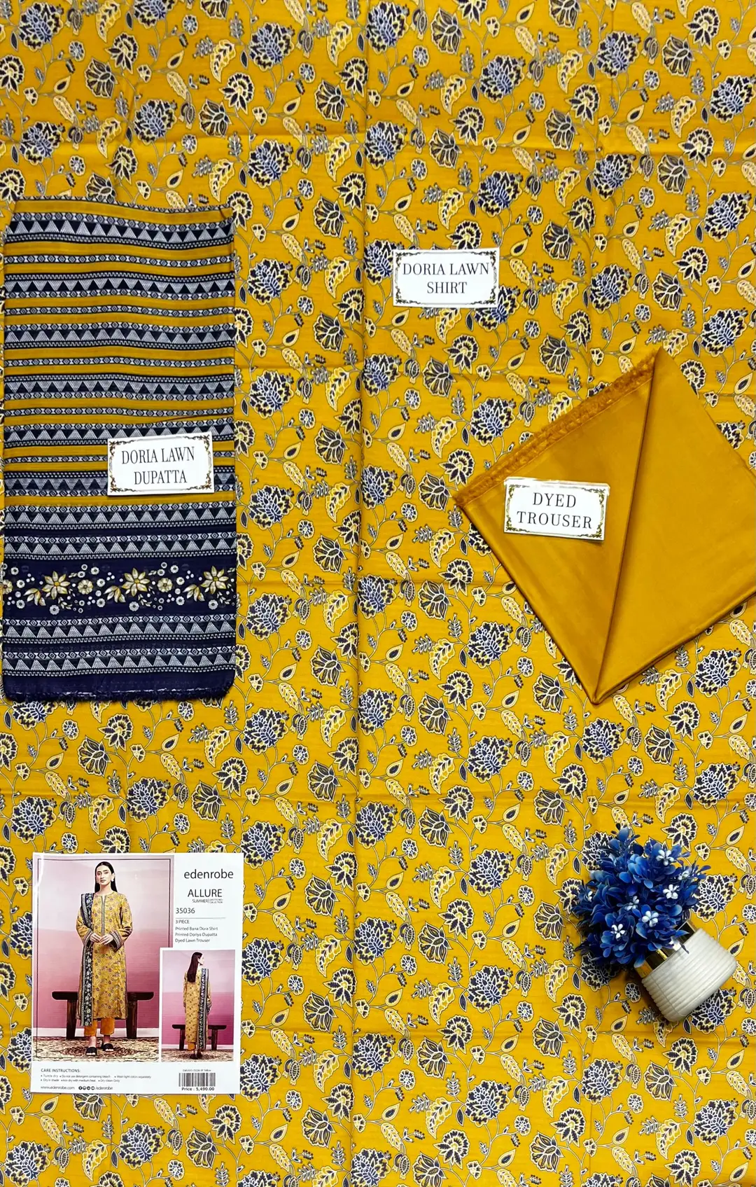 3 Pcs Women's Unstitched Printed Suit