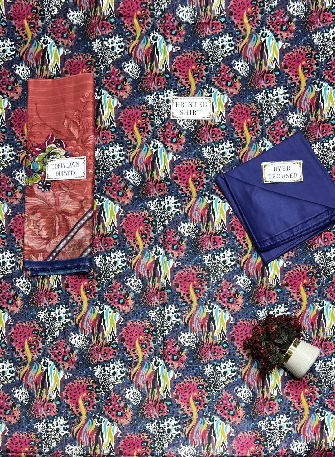 3 Pcs Women's Unstitched Printed Suit
