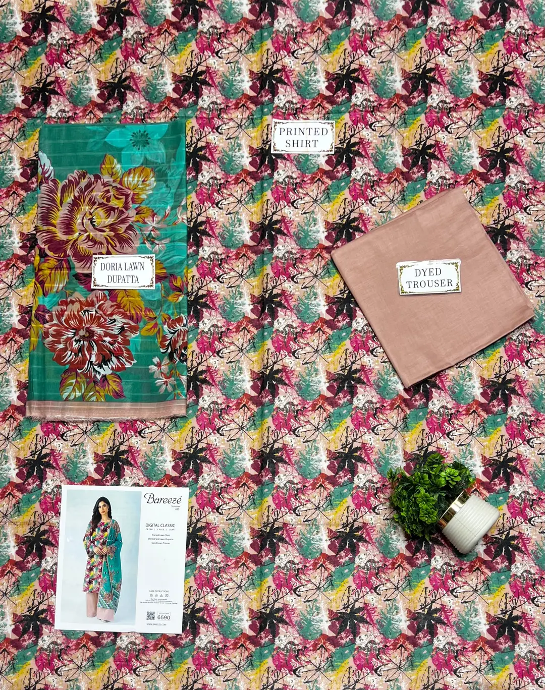 3 Pcs Women's Unstitched Printed Suit