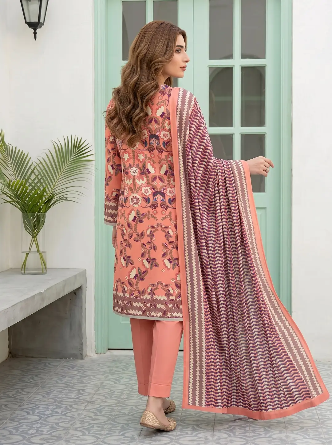 3 Pcs Women's Unstitched Printed Suit