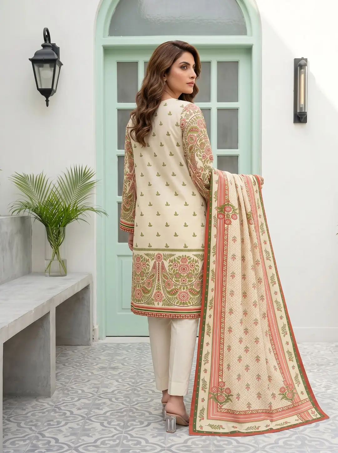 3 Pcs Women's Unstitched Printed Suit