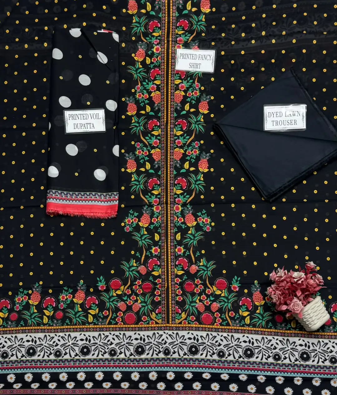 3 Pcs Women's Unstitched Printed Suit