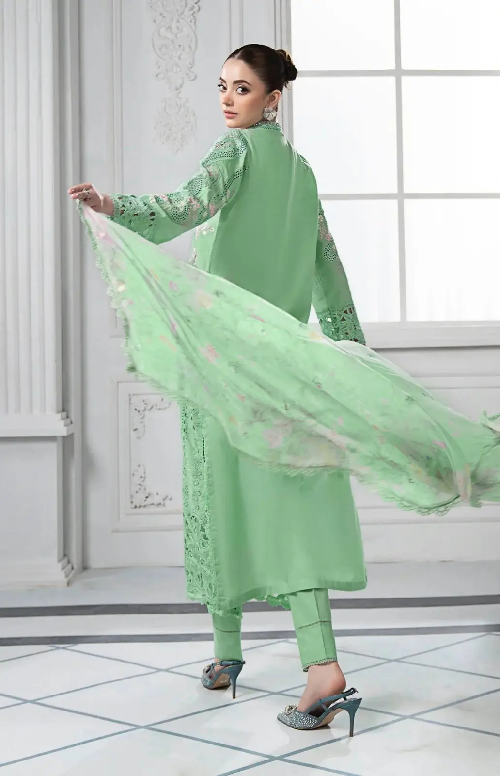 3 Pcs Women's Unstitched Plain Suit