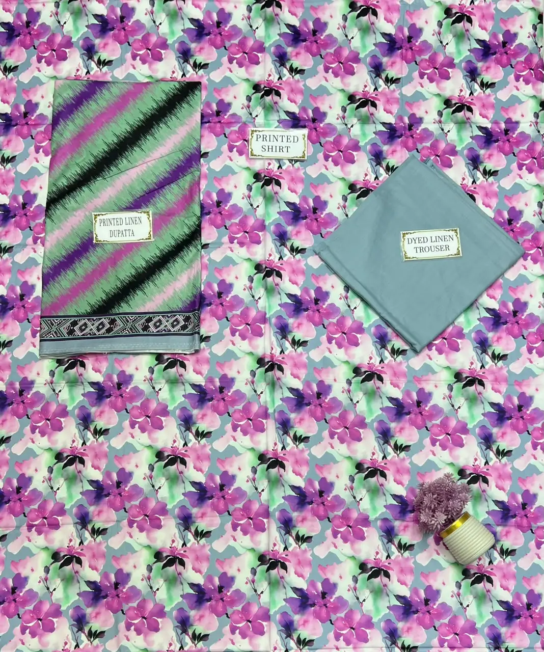 3 Pcs Women's Unstitched Printed Suit