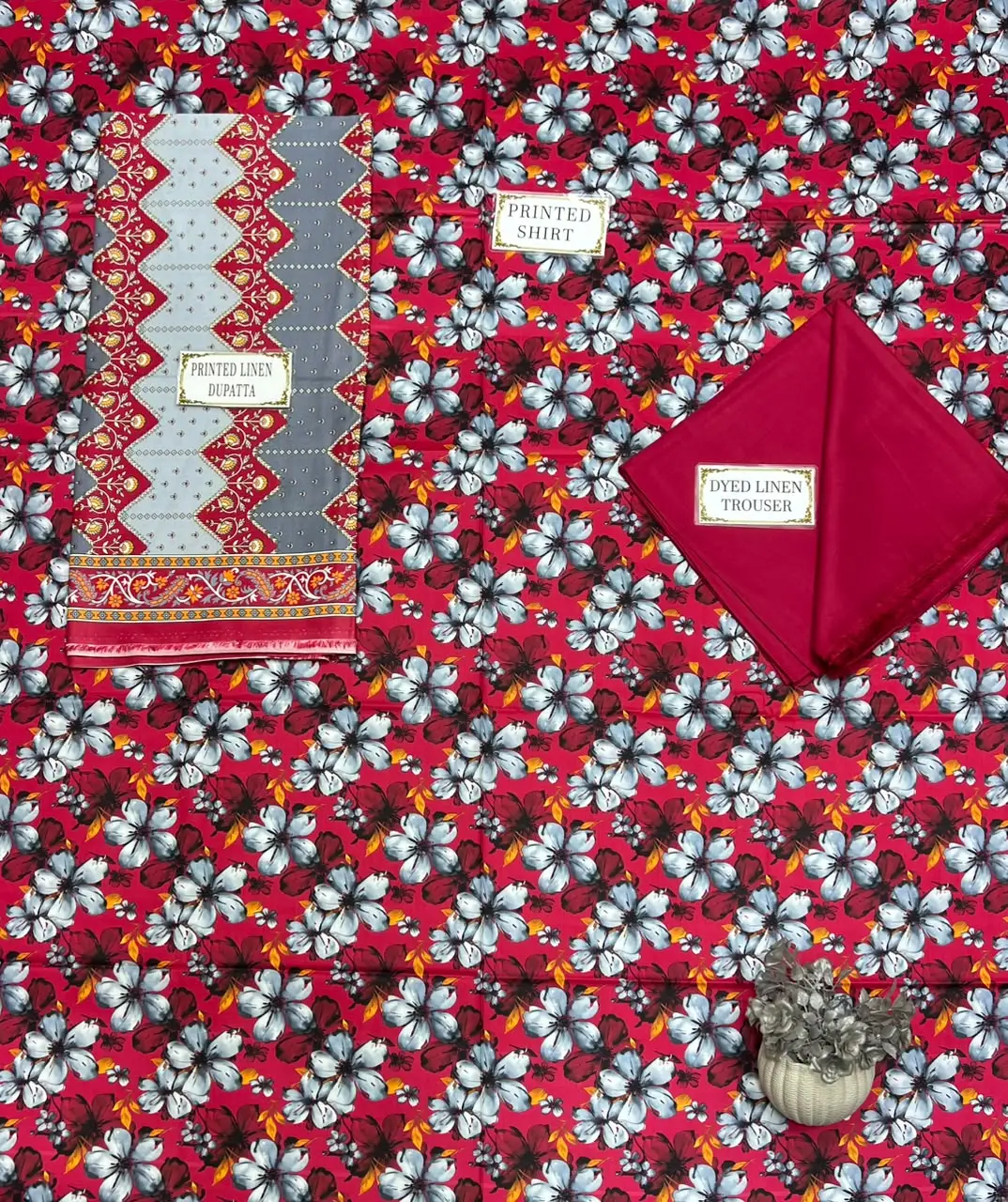 3 Pcs Women's Unstitched Printed Suit