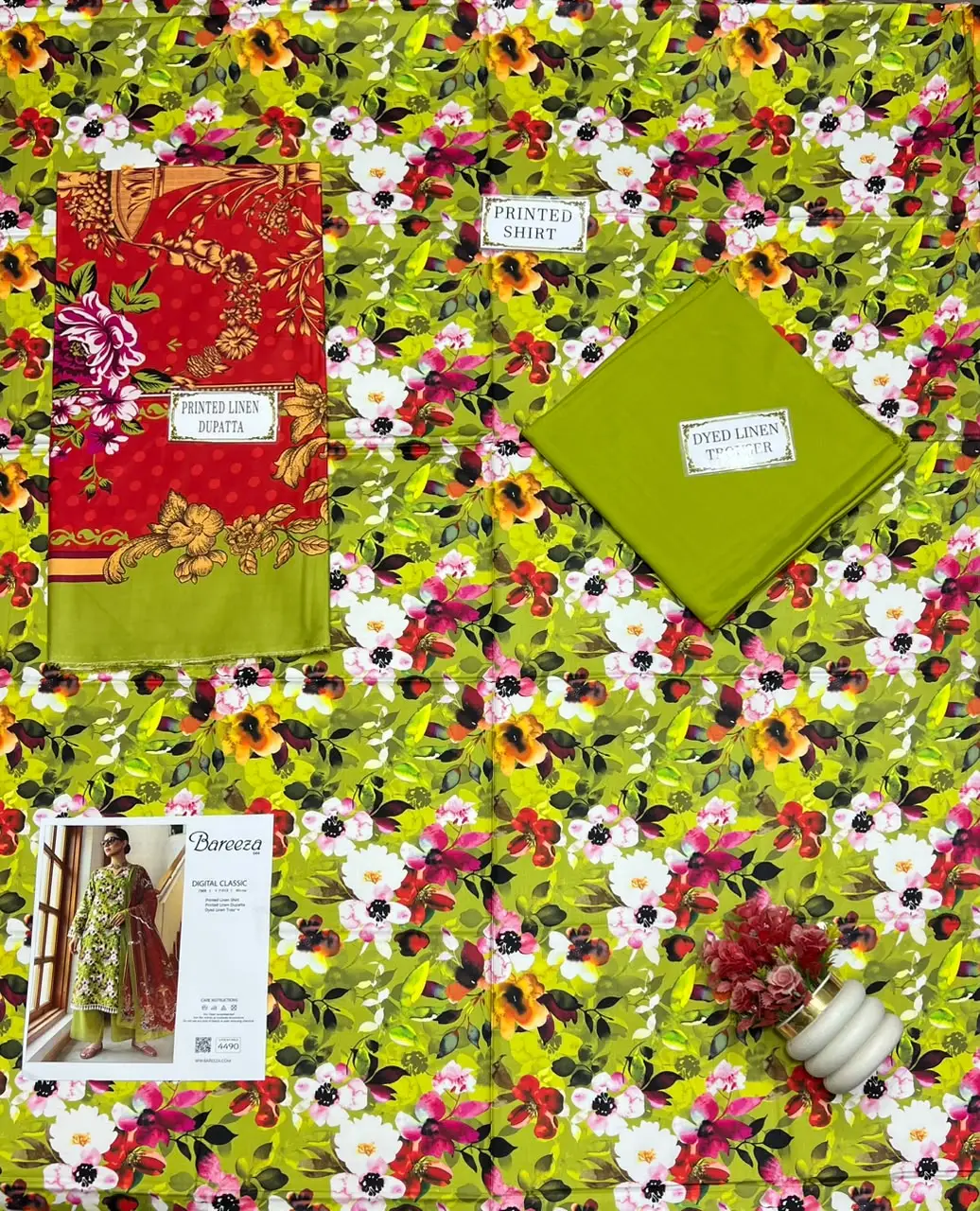3 Pcs Women's Unstitched Printed Suit