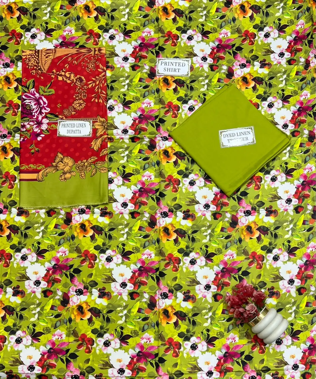 3 Pcs Women's Unstitched Printed Suit