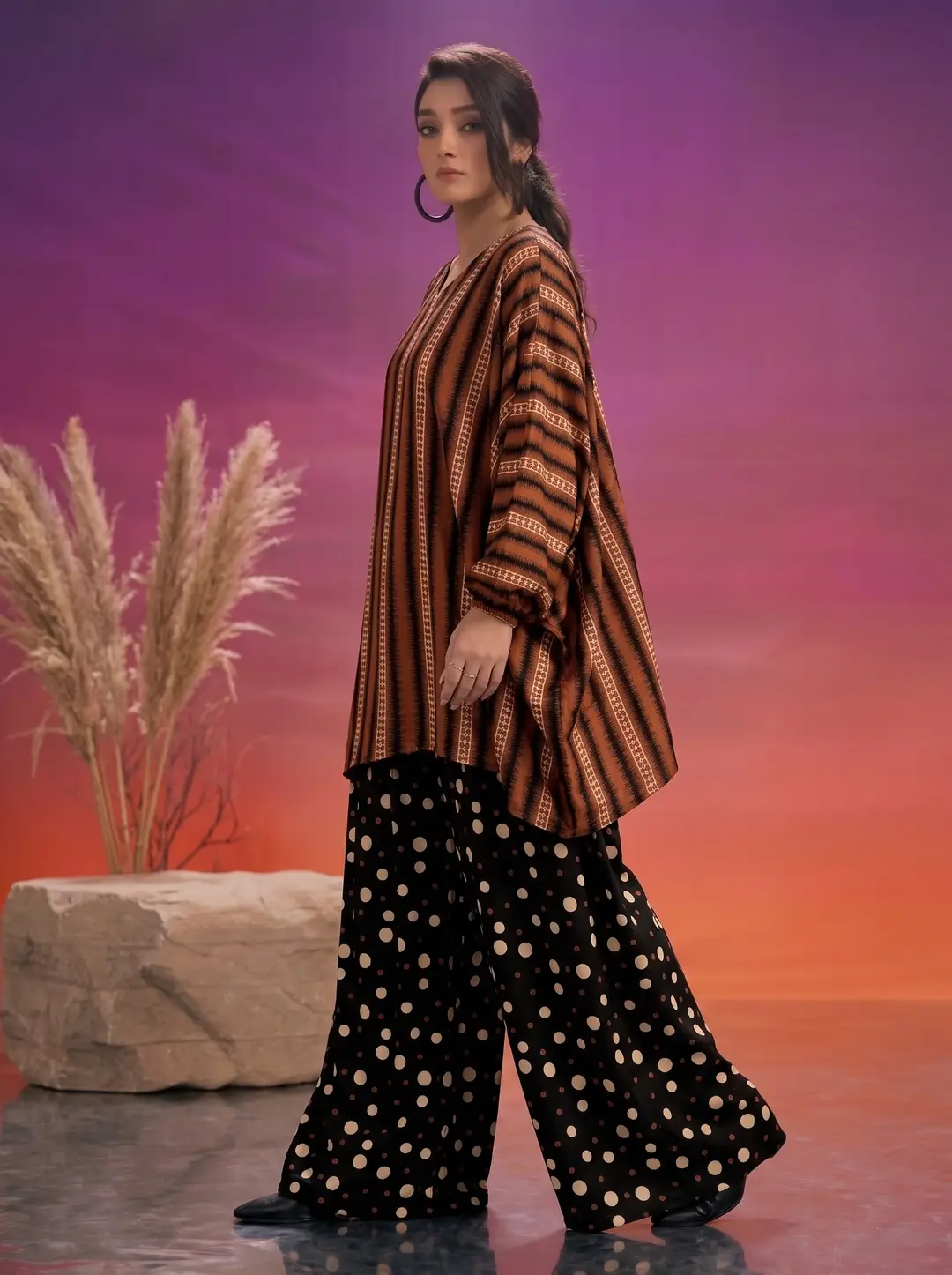 2 Pcs Women's Unstitched Printed Suit