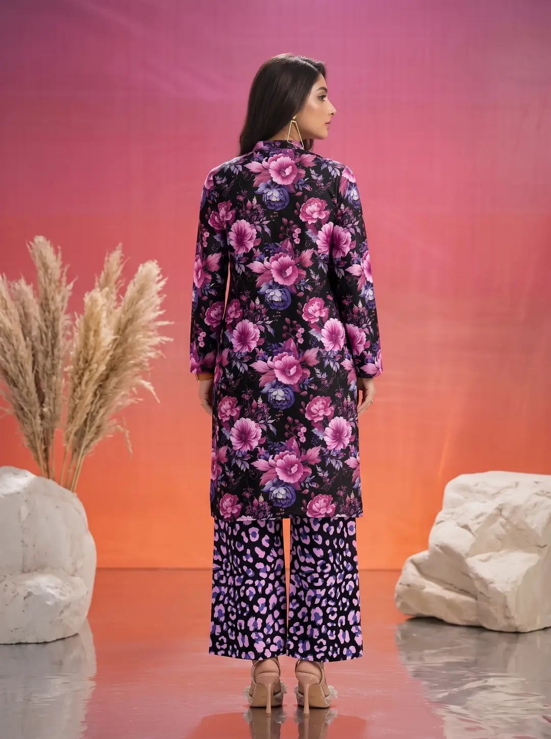 2 Pcs Women's Unstitched Printed Suit