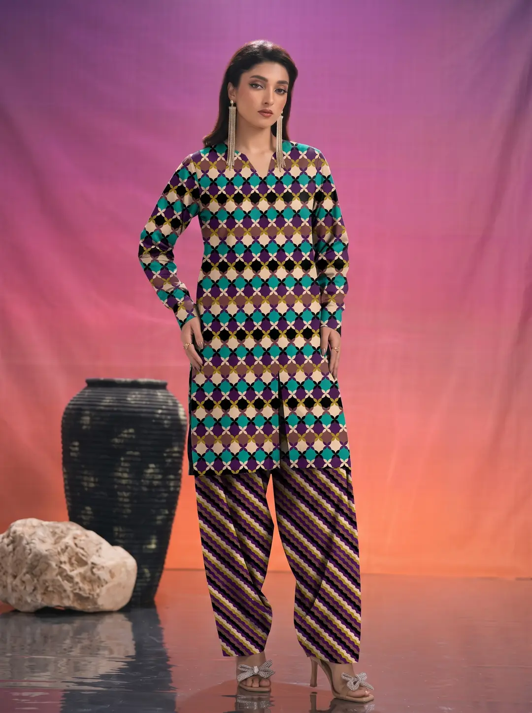 2 Pcs Women's Unstitched Printed Suit