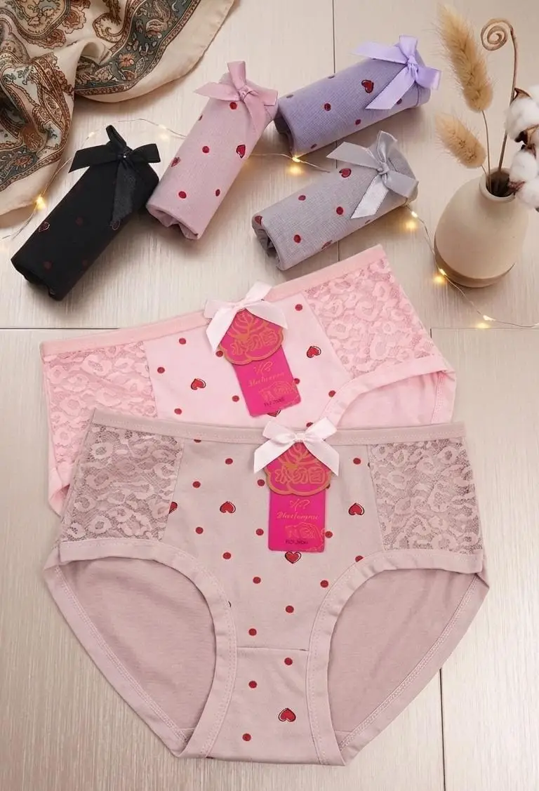 Girls Premium Quality Comfortable And Lightweight Printed Panties