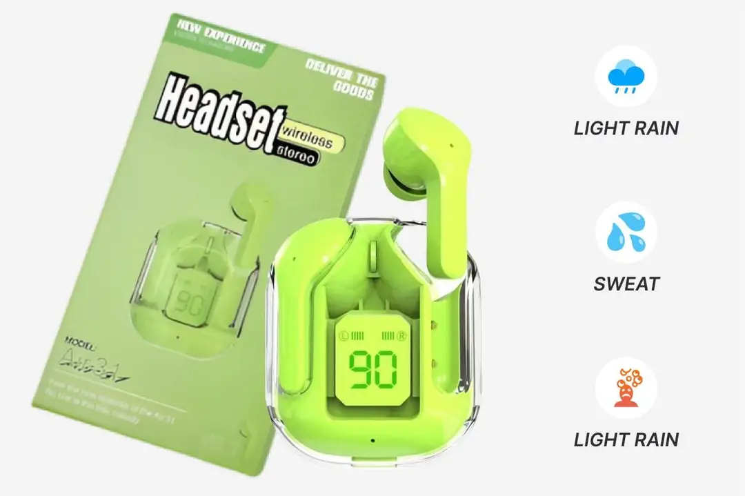 White Long-Lasting Battery With Fast Charge 12 Earbuds