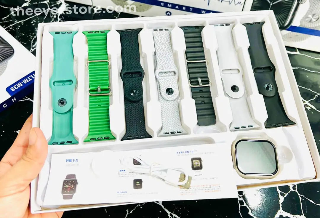 Crown S700 Smartwatch 7 Straps Box Gift Pack Wireless Call
