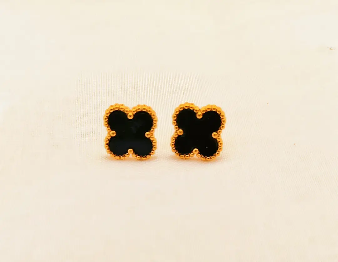 clover stainless steel studs tops